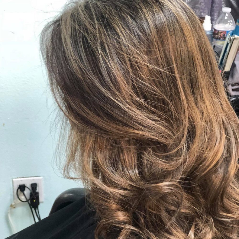 Salon Moon Hair Studio - Makeup Artists Near Me - Baytown, Texas Salon Moon Hair Studio - Makeup Artists Near Me - Baytown, Texas