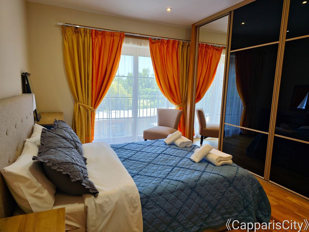 ST MARTIN’S HOUSE Updated July 2024 15 Photos 4 St Martins Ln