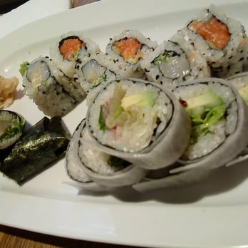 Dinings - sushi roll lunch set - Sushi Bars Near Me - London, XGL Dinings - sushi roll lunch set - Sushi Bars Near Me - London, XGL