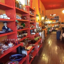 Nina's
