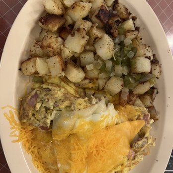 Stagecoach Restaurant - Meat and cheese omelet with potatoes - Breakfast & Brunch Near Me - Sacramento, California Stagecoach Restaurant - Meat and cheese omelet with potatoes - Breakfast & Brunch Near Me - Sacramento, California