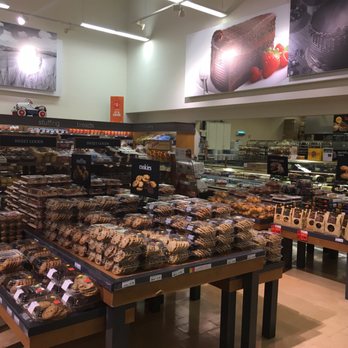 Ross' Your Independent Grocer - Bakery - Grocery Near Me - Ottawa, Ontario Ross' Your Independent Grocer - Bakery - Grocery Near Me - Ottawa, Ontario