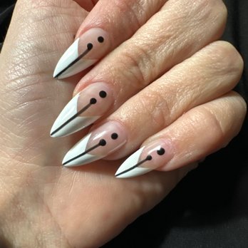 Euphoria Nails & Spa - I love the way these came out!  Everyone who has done my nails has done a great job. They are always so sweet. I will continue to comeback. - Nail Salons Near Me - Ontario, California