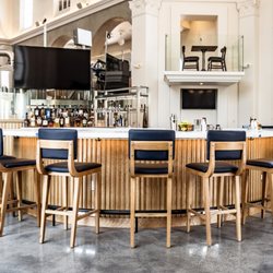 Broxton Brewery & Public House