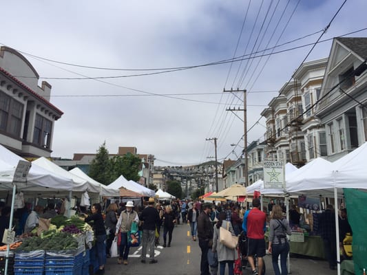 Noe Valley Farmers Market by null