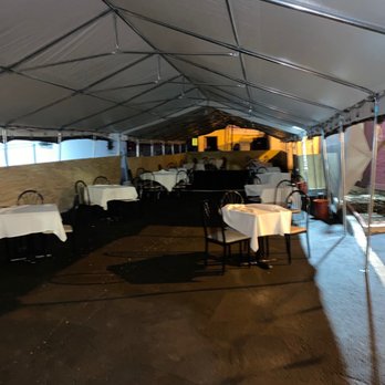 In Napoli - Plenty of outdoor seating. - Italian Near Me - Fort Lee, New Jersey In Napoli - Plenty of outdoor seating. - Italian Near Me - Fort Lee, New Jersey