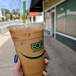 Joe Van Gogh - Peppermint vanilla oat latte - lifewithhanny