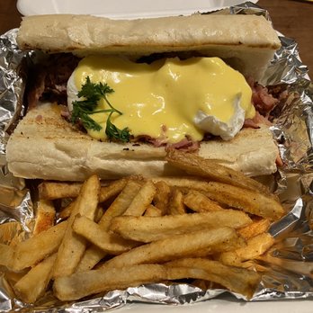 Lucile's Creole Cafe - Benedict Po' Boy Style - Cajun/Creole Near Me - Boulder, Colorado