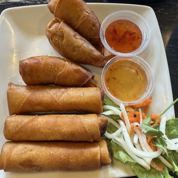 Pho Momma - Shrimp Eggrolls/Pork Eggrolls - Noodles Near Me - Sacramento, California Pho Momma - Shrimp Eggrolls/Pork Eggrolls - Noodles Near Me - Sacramento, California