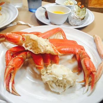 Iguanas - Crablegs - Seafood Near Me - St. Simons, Georgia