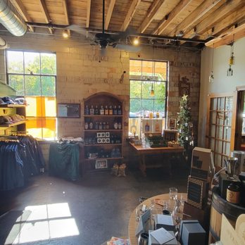 Barrel House Distilling - Gift shop - Distilleries Near Me - Lexington, Kentucky Barrel House Distilling - Gift shop - Distilleries Near Me - Lexington, Kentucky