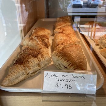 Cloverleaf Coffee & Bakery - Desserts Near Me - Temple City, California