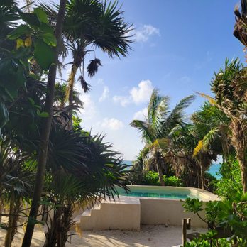 Hotel Diamante K - The serene scenic pool area - Hotels Near Me - Tulum, ROO Hotel Diamante K - The serene scenic pool area - Hotels Near Me - Tulum, ROO