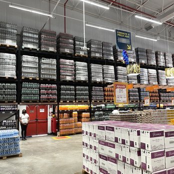 Assai Atacadista - Wholesale supermarket interior - Grocery Near Me - Parque Verde, PB