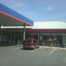 Raceway - Store front