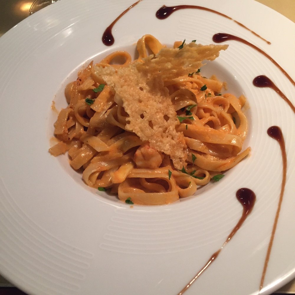 Zinzolin - Pasta of the day -- fettuccine in a creamy shrimp sauce - French Near Me - Avignon, 84