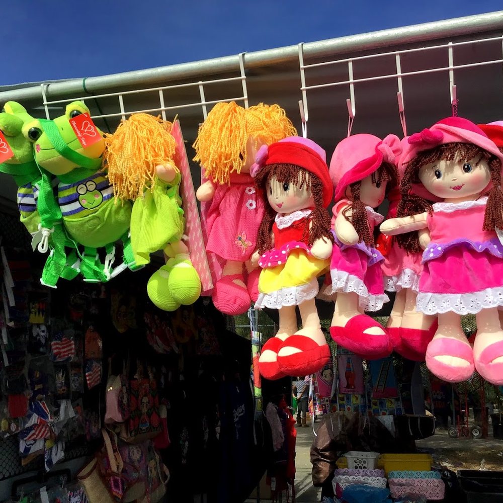 Winchester Swapmeet - Stuffed Dolls - Flea Markets Near Me - Winchester, California Winchester Swapmeet - Stuffed Dolls - Flea Markets Near Me - Winchester, California