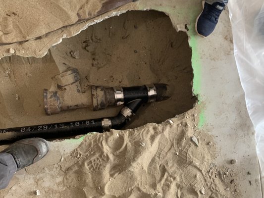 We specialize in Pipe Installation, Re-Pipes, Drain Cleaning, Leak Detection and MORE! - We offer fast & reliable plumbing solutions at competitive rates!