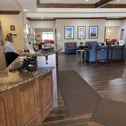 Comfort Suites - Front Desk.