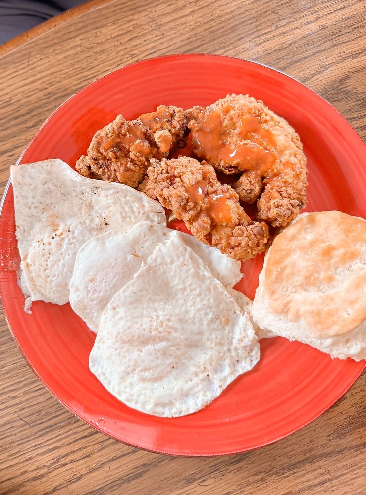 ROSIE’S FARMHOUSE KITCHEN Updated October 2024 26 Photos 1382 Sr 56, Tracy City, Tennessee