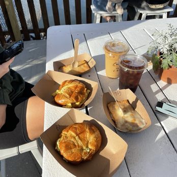 Ragga Surf Cafe - Breakfast & Brunch Near Me - St. Augustine, Florida