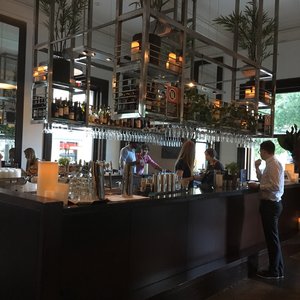 RYAN’S BAR - Updated October 2025 - 21 Photos & 28 Reviews - 264-278 ...