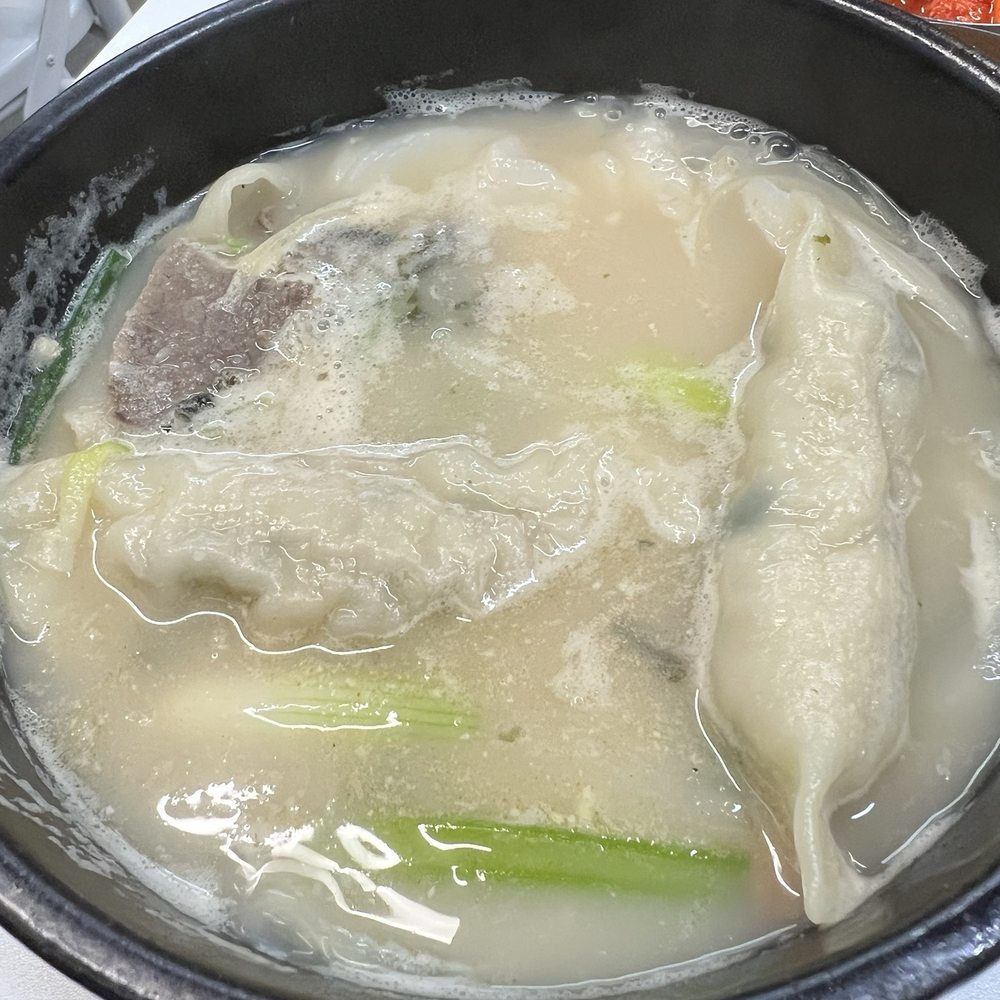 Yoo's Place - Duk mandu guk - needed a little more duk - Korean Near Me - Irvine, California Yoo's Place - Duk mandu guk - needed a little more duk - Korean Near Me - Irvine, California