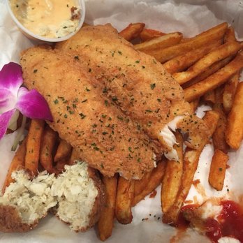 Chef Skip 757 - Fish, crabcake and fries - Food Trucks Near Me - Virginia Beach, Virginia Chef Skip 757 - Fish, crabcake and fries - Food Trucks Near Me - Virginia Beach, Virginia