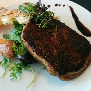 Lalla Grill Oceanside - Seafood Near Me - Monterey, California