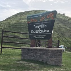 Tumey Hills - Hard to find...apx 1 mile in past the gas stations.