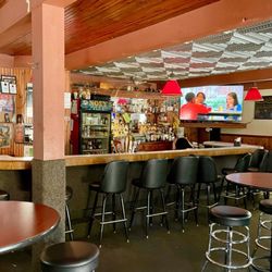 Noey's Pub & Grill