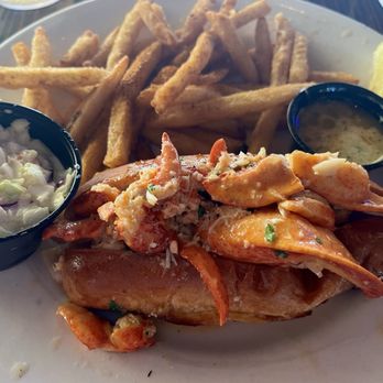 Island Fish - Lobster roll... Look at all the claw meat in that thing - Seafood Near Me - Marathon, Florida Island Fish - Lobster roll... Look at all the claw meat in that thing - Seafood Near Me - Marathon, Florida