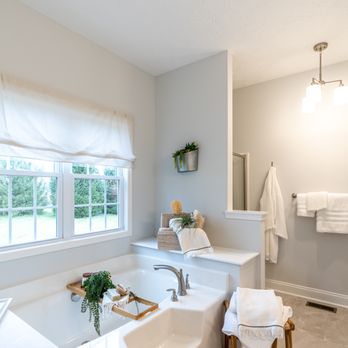 Wayne Homes - Ashland - Ashland Alexandria Legacy Owner Bathroom - General Contractors Near Me - Jeromesville, Ohio Wayne Homes - Ashland - Ashland Alexandria Legacy Owner Bathroom - General Contractors Near Me - Jeromesville, Ohio
