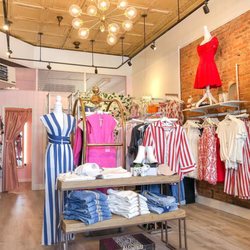 Wight Elephant Boutique - Irwin storefront