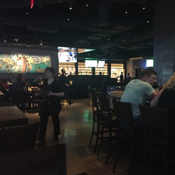 Yard House - New American Near Me - Austin, Texas