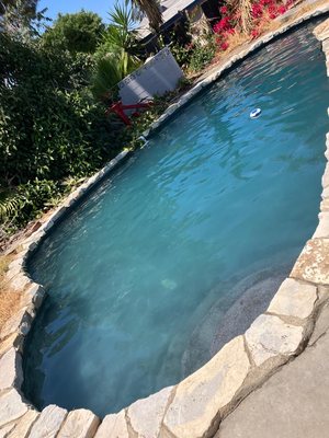 Green pool - Bad conditions?
We fix your pool. Green pool - Bad conditions?
We fix your pool.