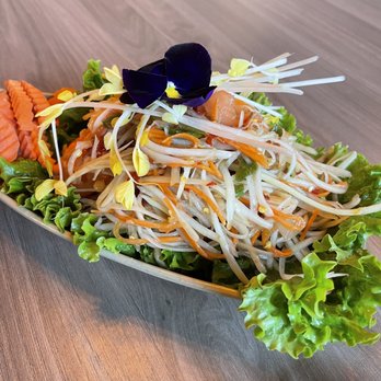 Srisiam Thai Kitchen - 27. Papaya Salad - Thai Near Me - Arcadia, California Srisiam Thai Kitchen - 27. Papaya Salad - Thai Near Me - Arcadia, California