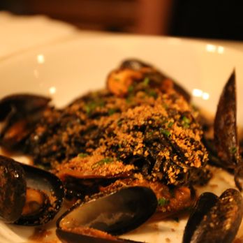 Le Fanfare - Spaghetti Neri: Squid ink pasta. $17. Must! - Italian Near Me - Brooklyn, New York