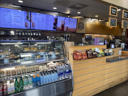 The Coffee Bean & Tea Leaf by null