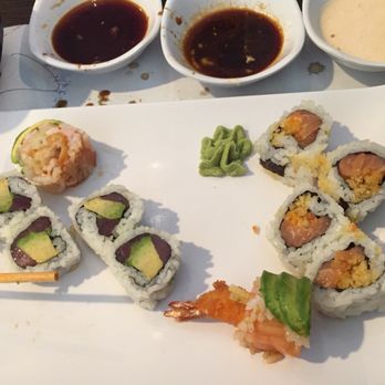 Sushi X - Spicy Salmon Roll and Tuna Avocado Roll - Japanese Near Me - Jacksonville, Florida