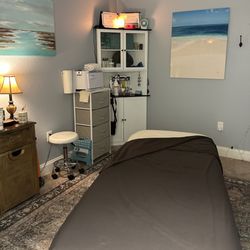 Massage Therapy with Arlene - A tranquil space in the heart of Marathon, FL