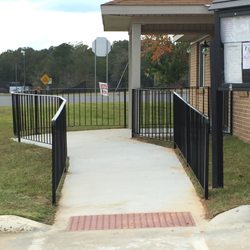 LG’S Fencing & Misc Service