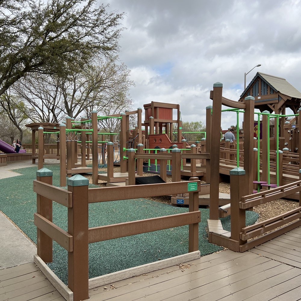 South Lakes Park - Playground has combo of mulch and rubber flooring. - Parks Near Me - Denton, Texas South Lakes Park - Playground has combo of mulch and rubber flooring. - Parks Near Me - Denton, Texas