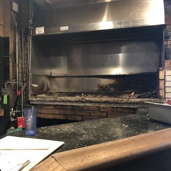 Santarpio's Pizza - The BBQ station - Pizza Near Me - Boston, Massachusetts Santarpio's Pizza - The BBQ station - Pizza Near Me - Boston, Massachusetts