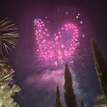 Bar Helios - Heart fireworks - Seafood Near Me - Orlando, Florida