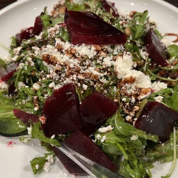 Samarkand Restaurant - Roasted Beet Salad - Uzbek Near Me - Feasterville Trevose, Pennsylvania