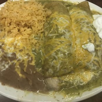 Mariscos Mar De Cortez - Enchiladas Suizas Combo ($15.99) - Mexican Near Me - Ramona, California Mariscos Mar De Cortez - Enchiladas Suizas Combo ($15.99) - Mexican Near Me - Ramona, California