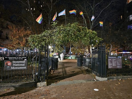 Stonewall National Monument Visitor Center by null