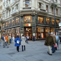 H&M