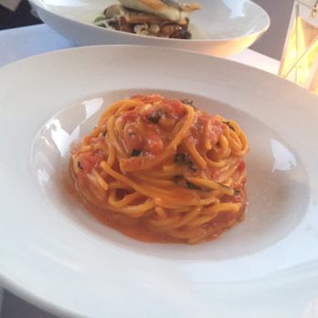 Scarpetta - Italian Near Me - New York, New York